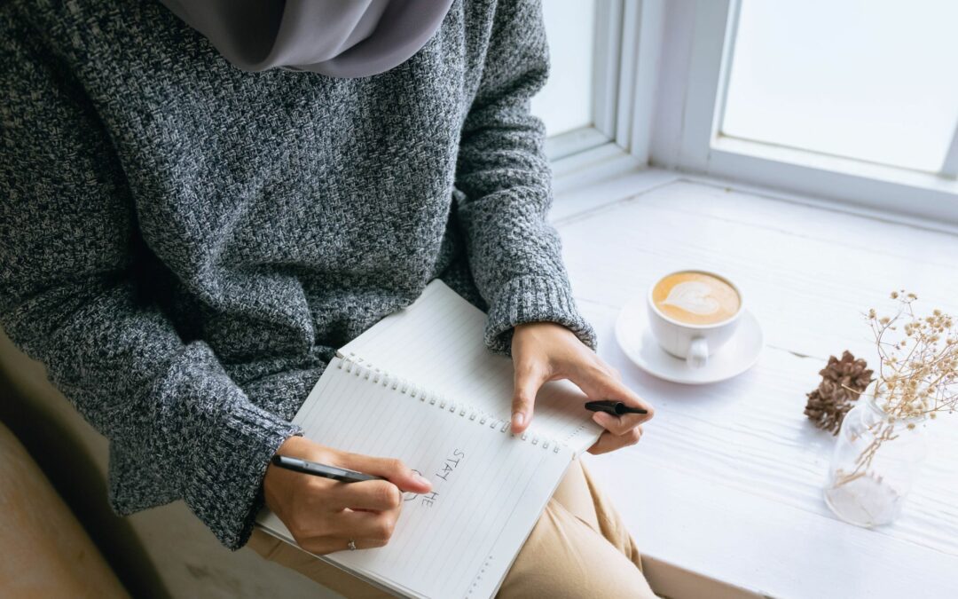 Cómo transformar tu bienestar con Journaling y Aceites Esenciales